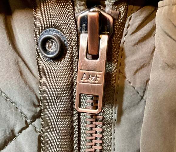 Vintage Brown Abercrombie & Fitch Men's Quilted Jacket - Size  M - Picture 3 of 6